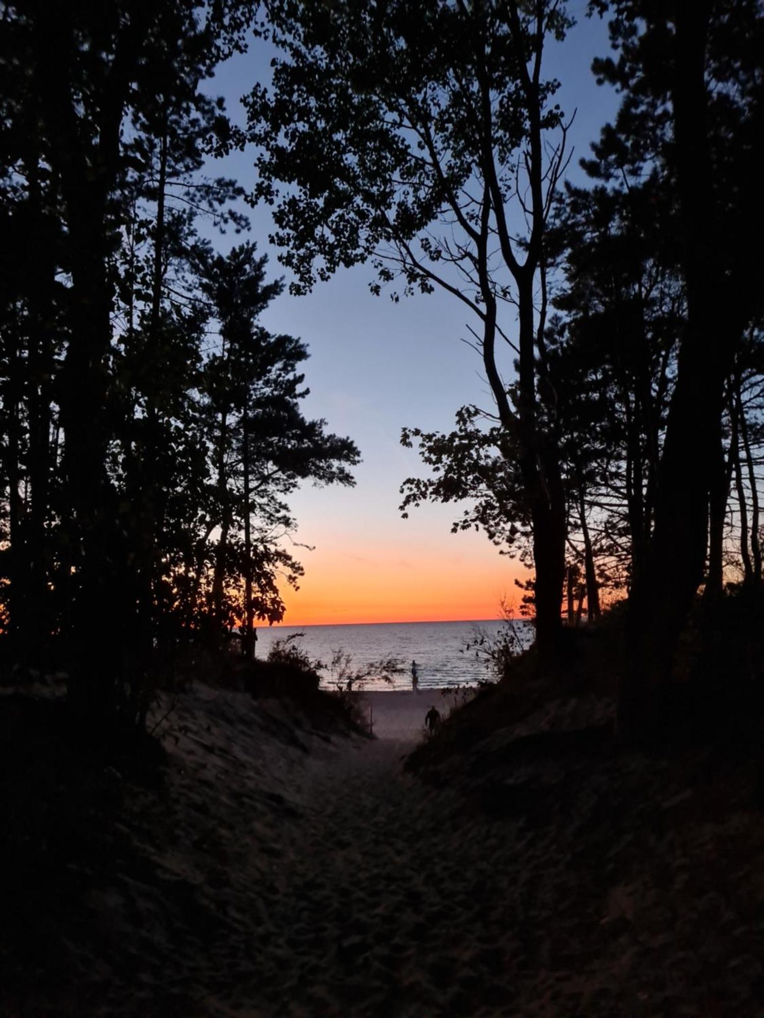 Apartamento Baltic Sunset Pobierowo Exterior foto